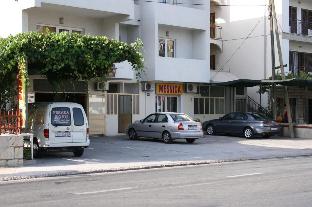 Studio Omis 4654A Exterior photo